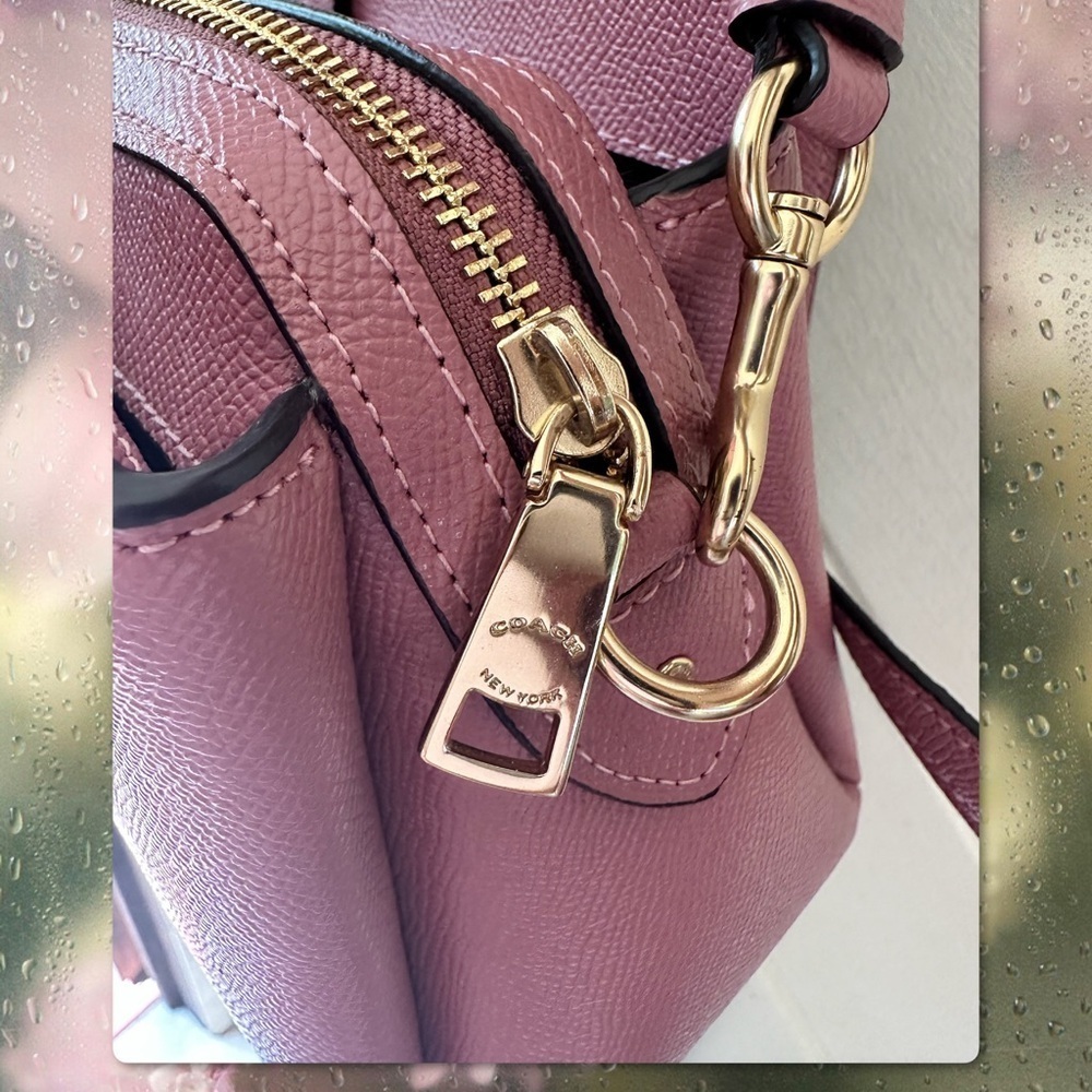 COACH SMALL LILLIE MAUVE PINK CARRYALL 91146 - Picture 8 of 17